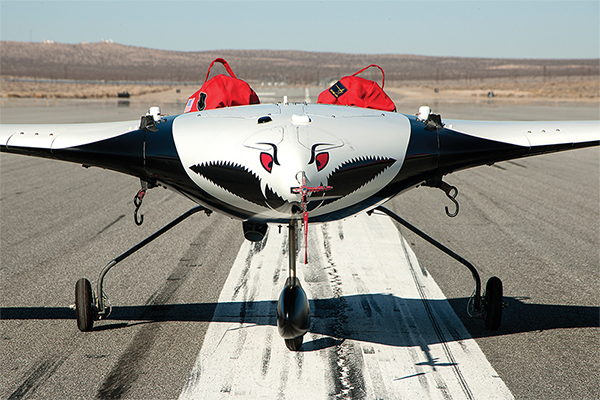 The lightweight flexible aircraft X-56A Multi-Use Technology Testbed (MUTT)