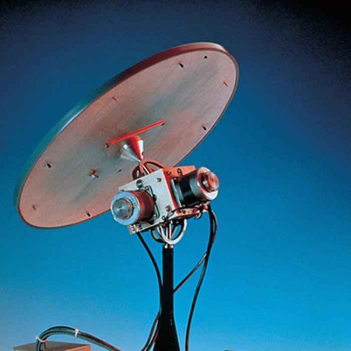 Satellite antenna